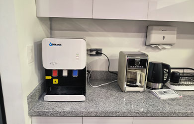 ¿Cuál es el mejor dispensador de agua para oficinas?